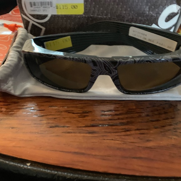 Super cute paisley spy optic sunglasses - Picture 1 of 6